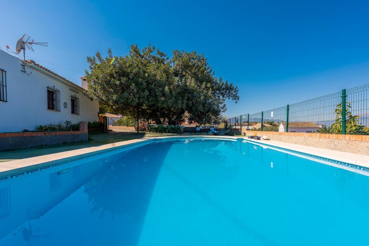 מאלגה Los Algarrobos - Mountain And Relax Near The Beach מראה חיצוני תמונה