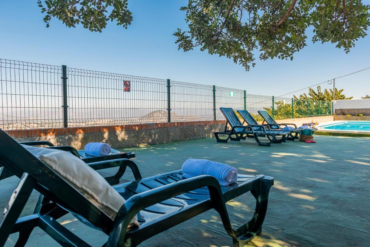 מאלגה Los Algarrobos - Mountain And Relax Near The Beach מראה חיצוני תמונה